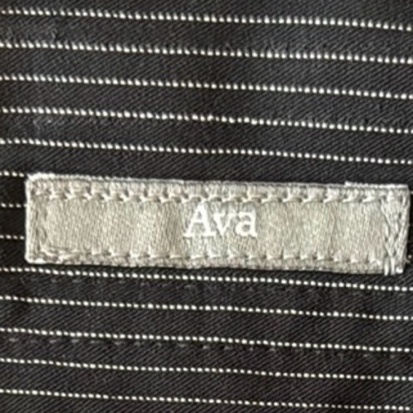 Ava NEW Woman’s Black Pinstripe skimmer Pants  back button pockets faux 16 - Picture 7 of 10